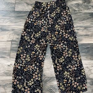 LIVE TO BE SPOILED || Wide Leg Pants